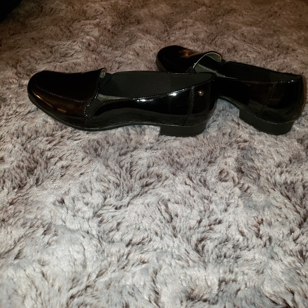 Anne Klein Flats